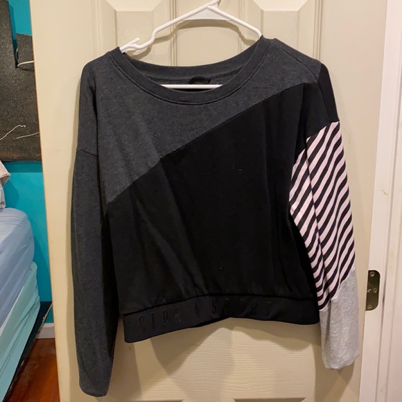 Victoria's Secret Tops - Victoria’s Secret Sport